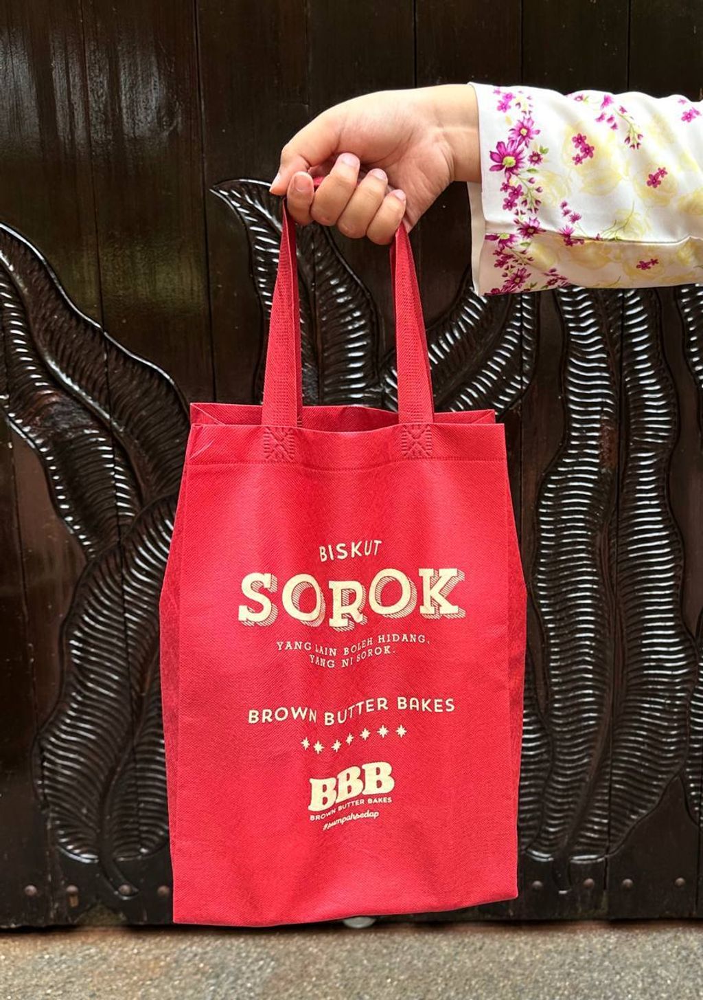 photo_6303156629540638981_y