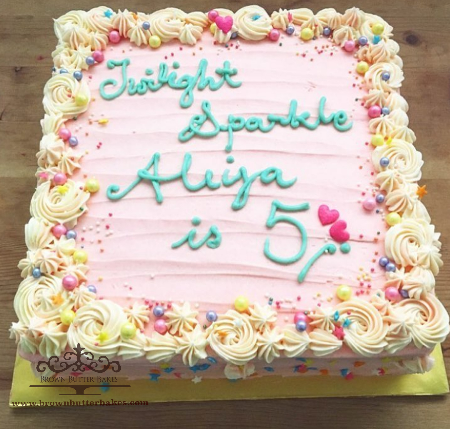Latest Sister Birthday Wishes Amazing Cake With Name ...