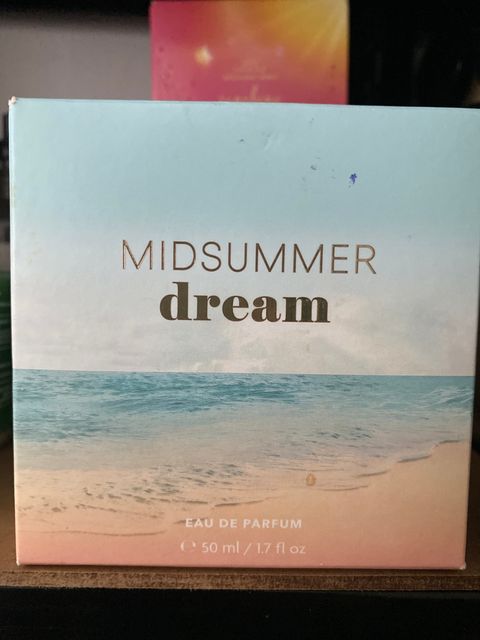 image_picker_8B06FD4B-34F1-47FF-B692-DFDD95A53629-1052-00000073D5A8B57F