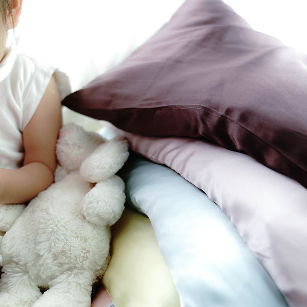 Silk Baby Pillow All.jpg