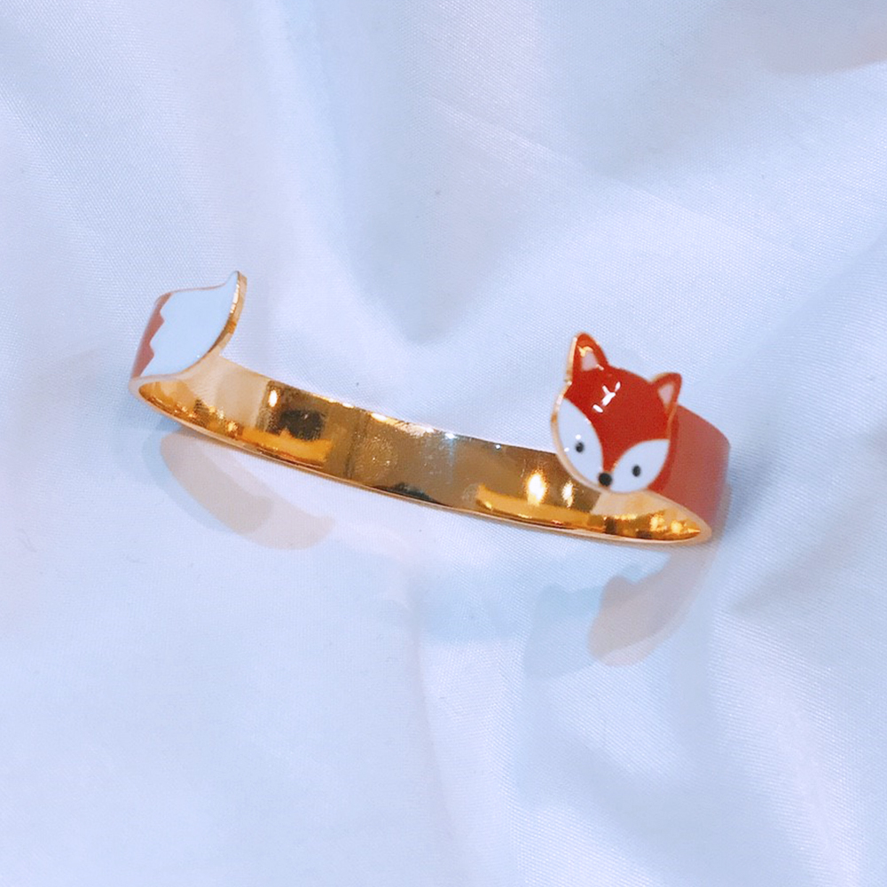 棕色狐狸.jpg