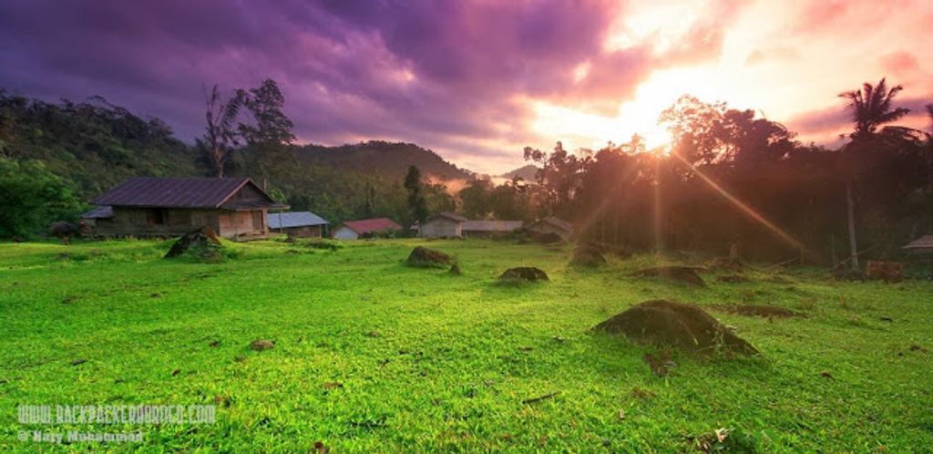 ORANG BUKIT “LEBIH BANJAR” DIBANDING DAYAK?