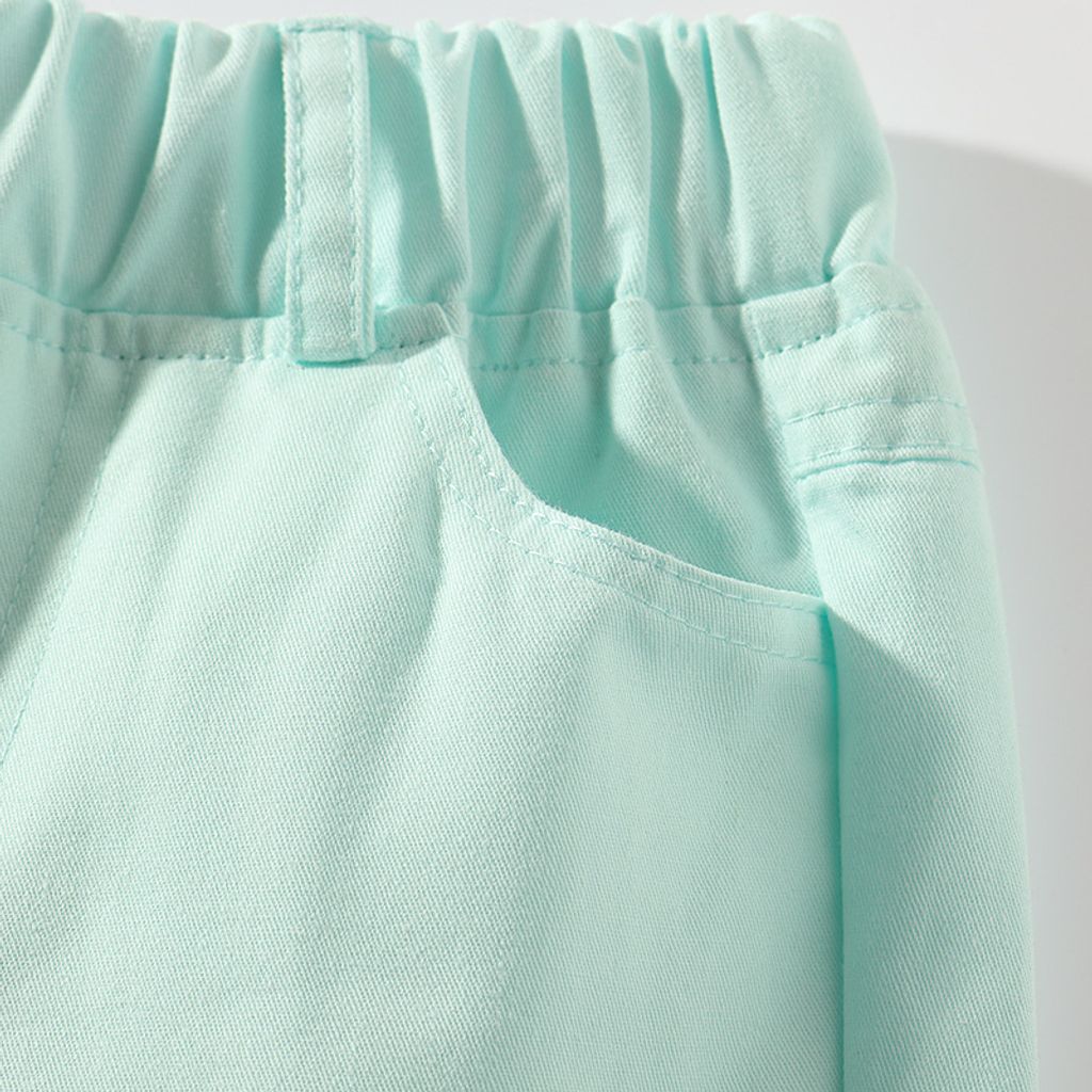 10884431859_2068599042