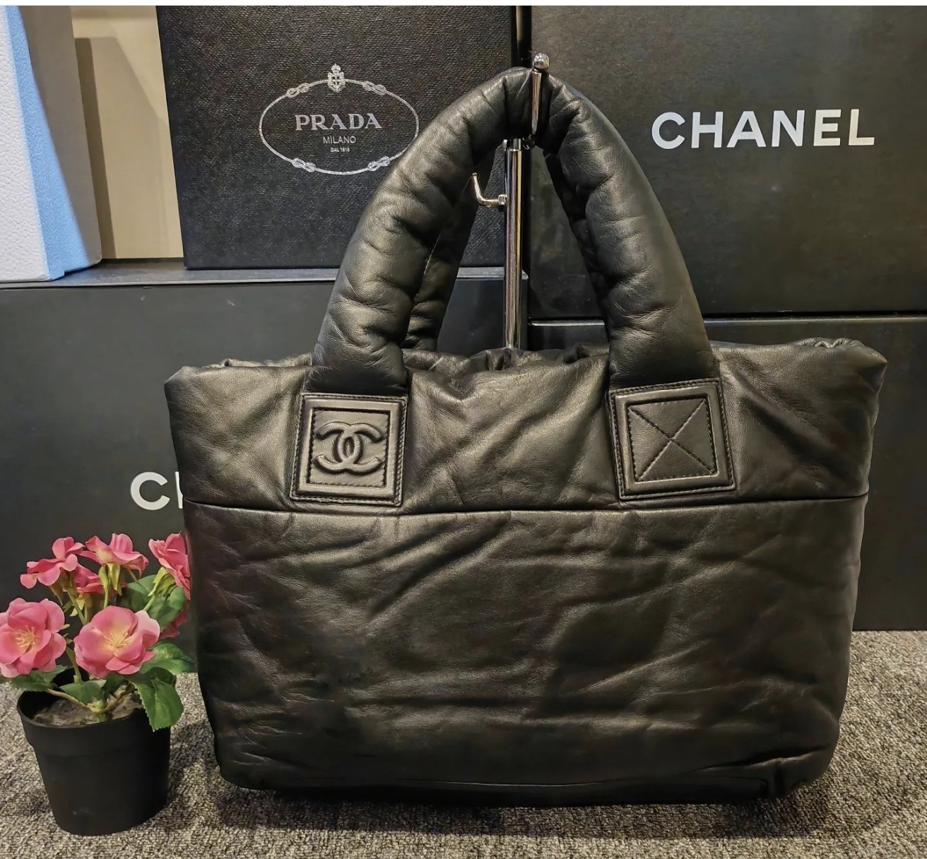 Chanel Lambskin Cocoon Reversible Small Tote – Luxury Valley Branded Bags KL