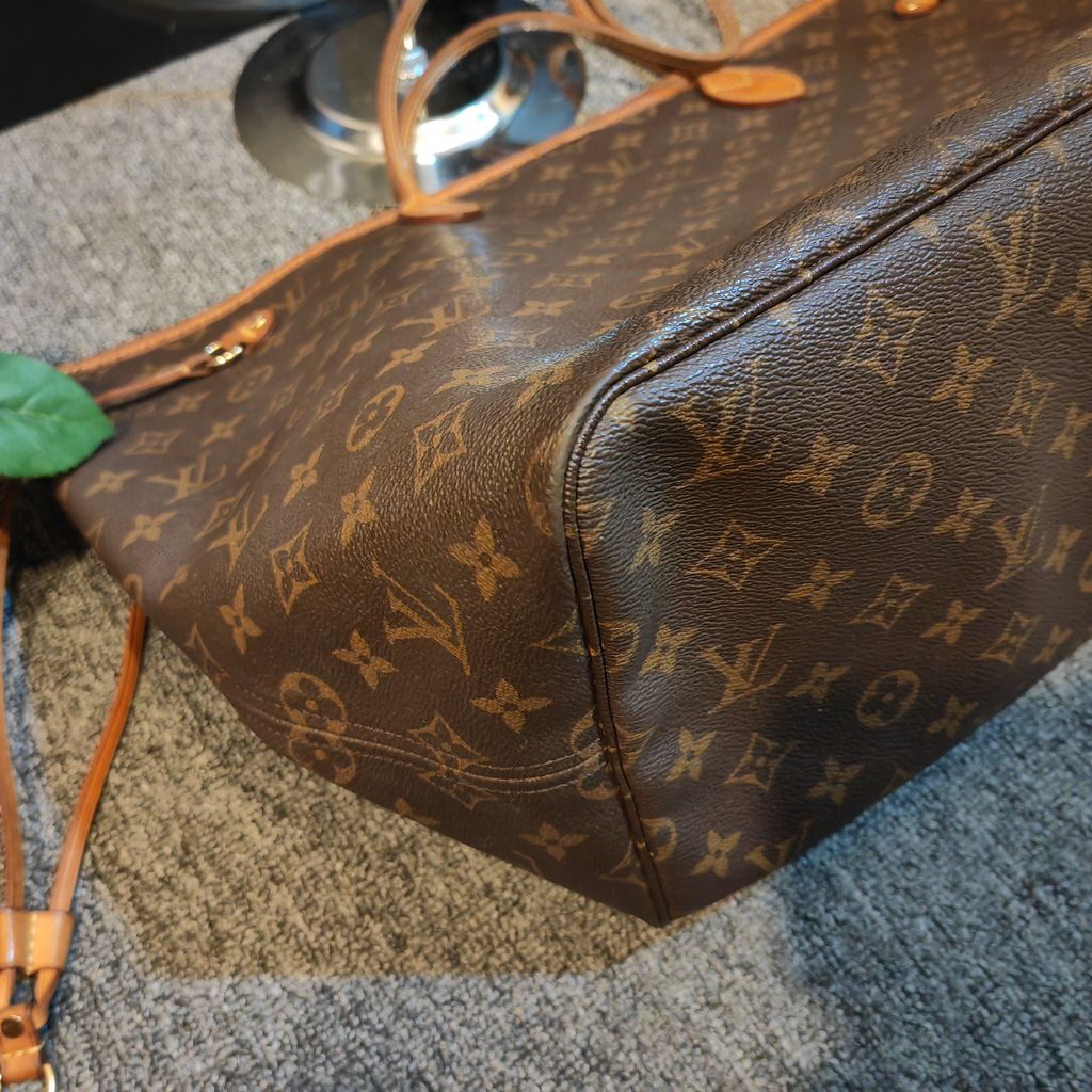 Louis Vuitton Monogram Canvas Neverfull GM Tote - FINAL SALE (SHF-1669 –  LuxeDH