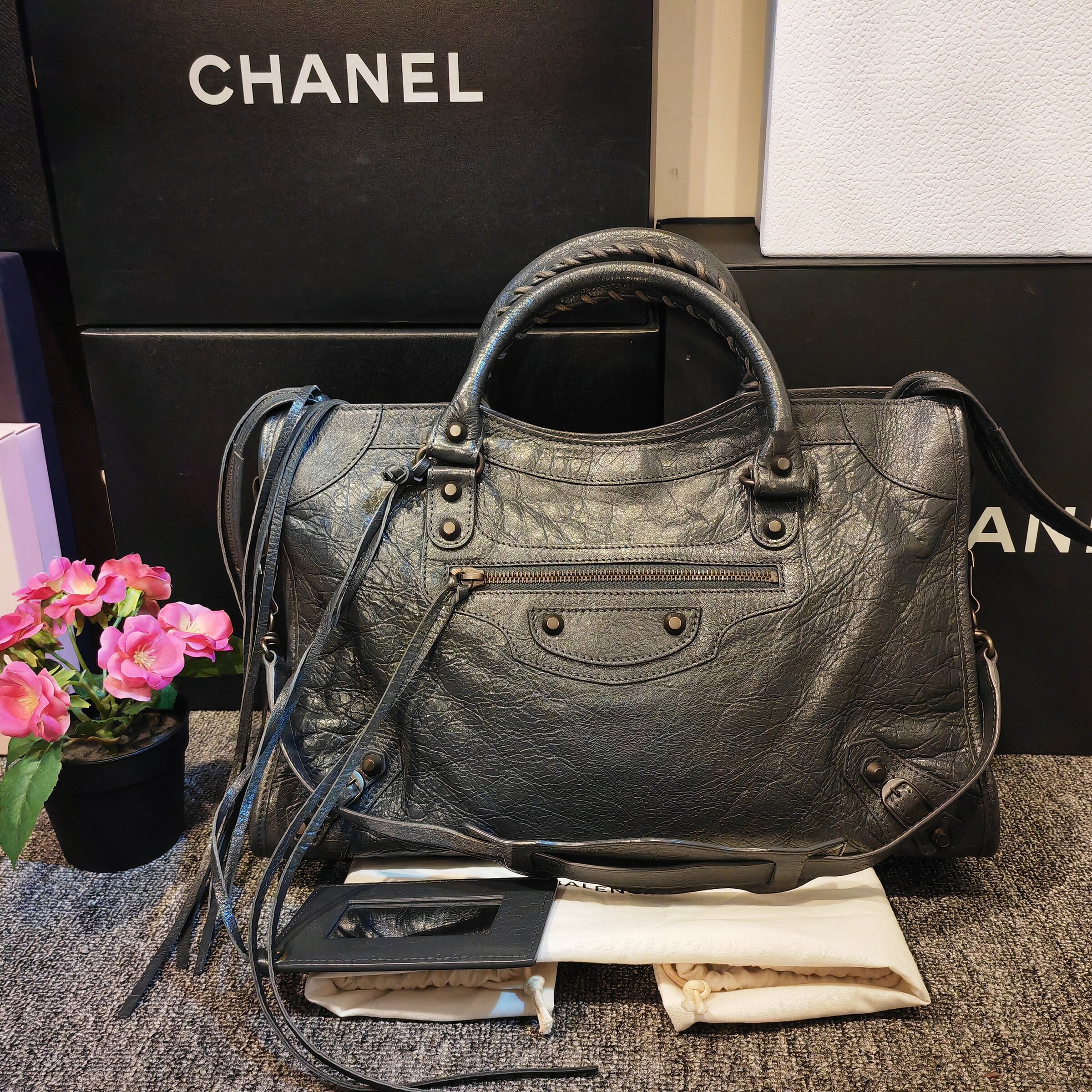 Luxury Valley Branded Bags KL