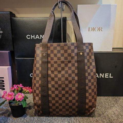 Authentic LV paper bag (Large size) - Bags & Wallets for sale in  Setiawangsa, Kuala Lumpur