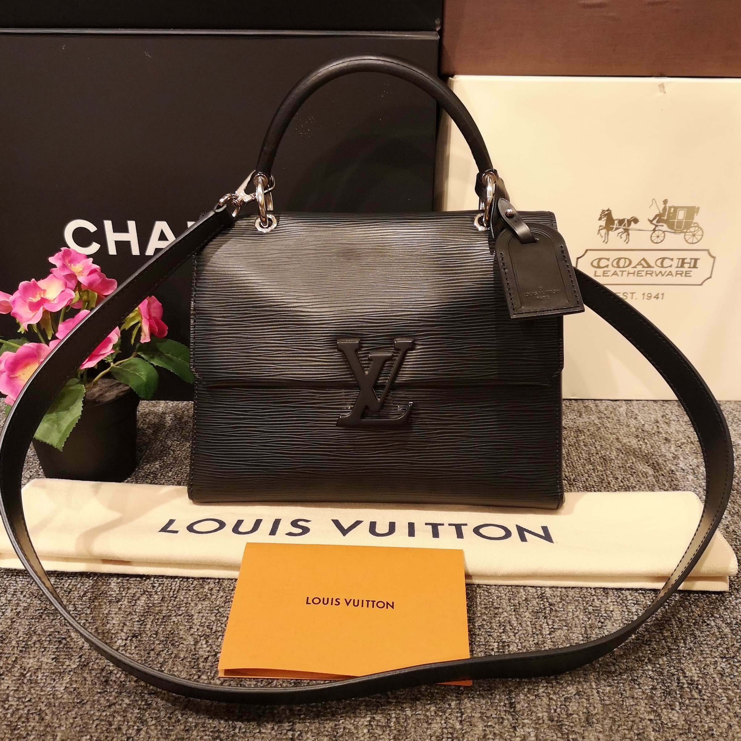 handbag lv grenelle pochette