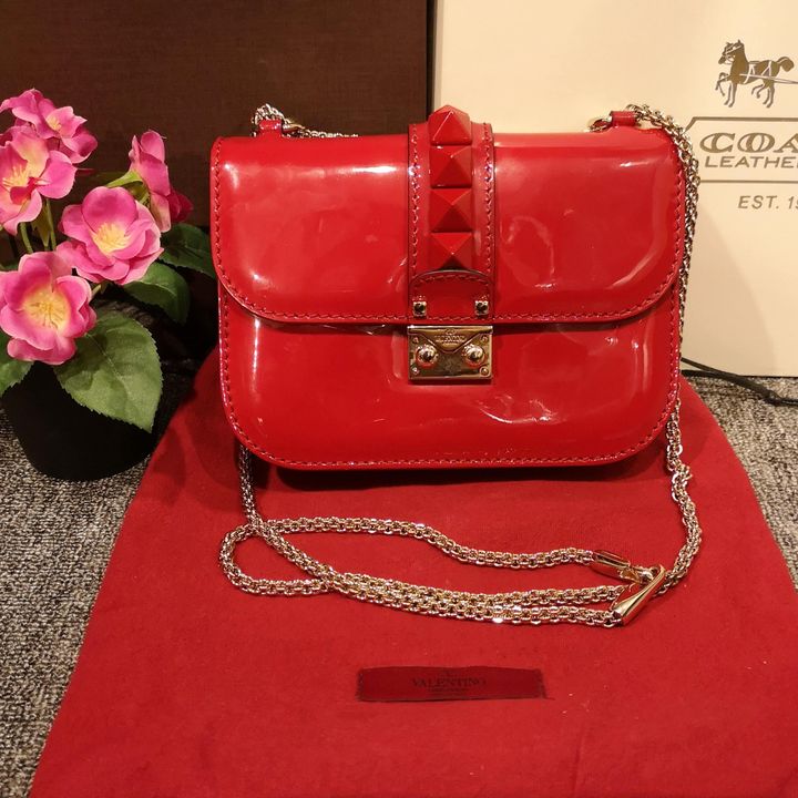 valentinorockstud (2).jpg