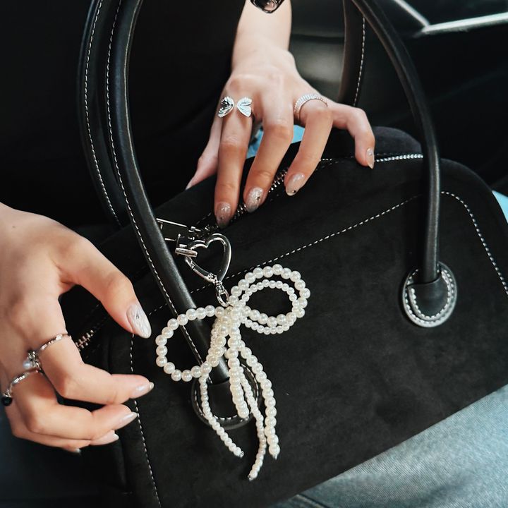 AE73FADC-C315-492C-A570-400378FBA4F2