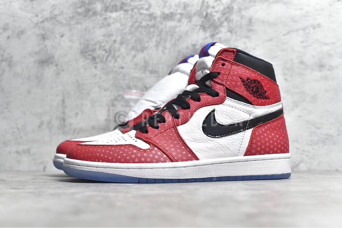 aj1 spider