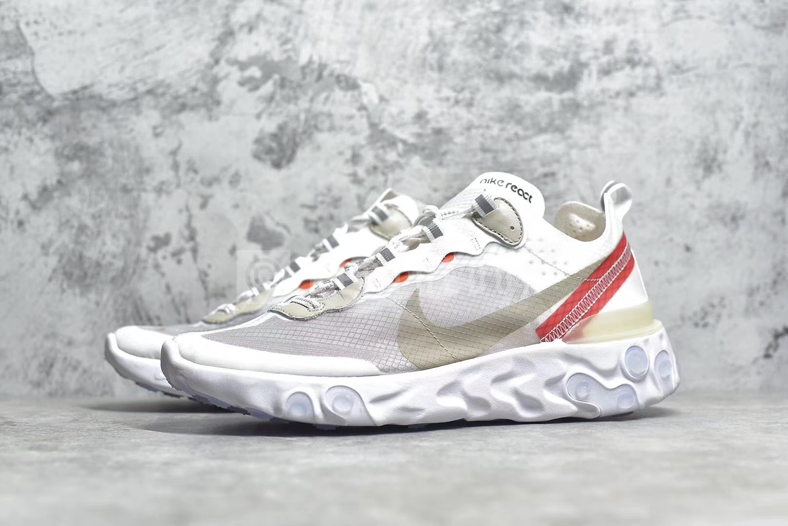 nike react element 87 bone