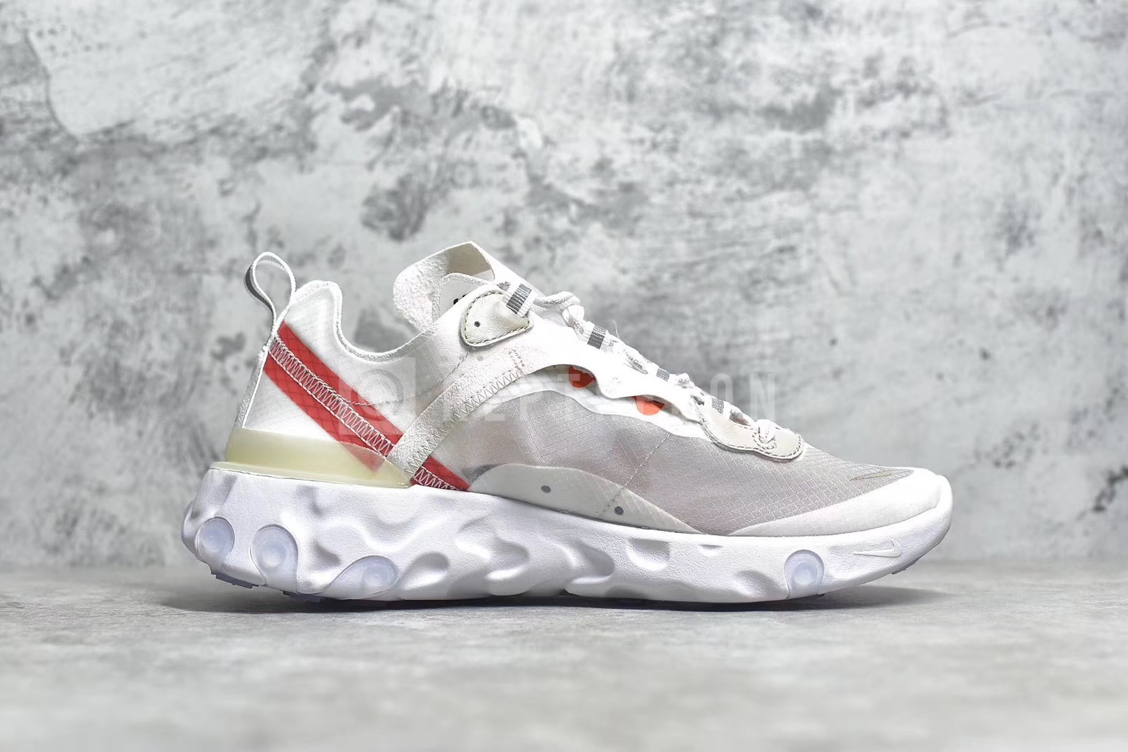 nike react element 87 bone white