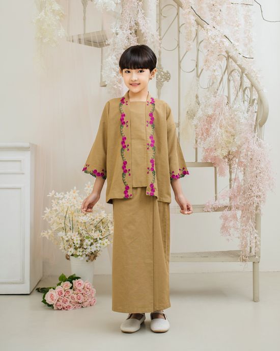 Nonaria Raya 2026 | om3rakl