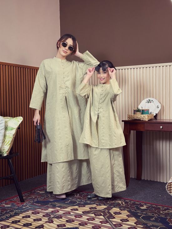 NEW RELEASE PRE ORDER | om3rakl