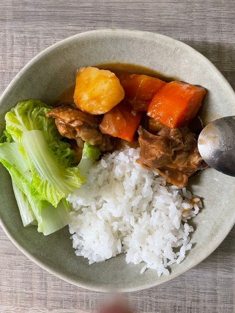 帶骨剁塊咖里照碗裝