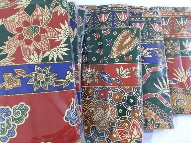 borong batik jawa tiga serangkai.jpg