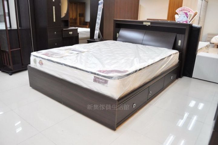 00dff79e-0eba-4e74-801f-ede20ba18238.jpg