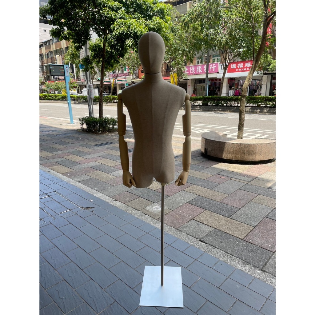 tw-11134207-7r98v-lyopyt25d0ke04