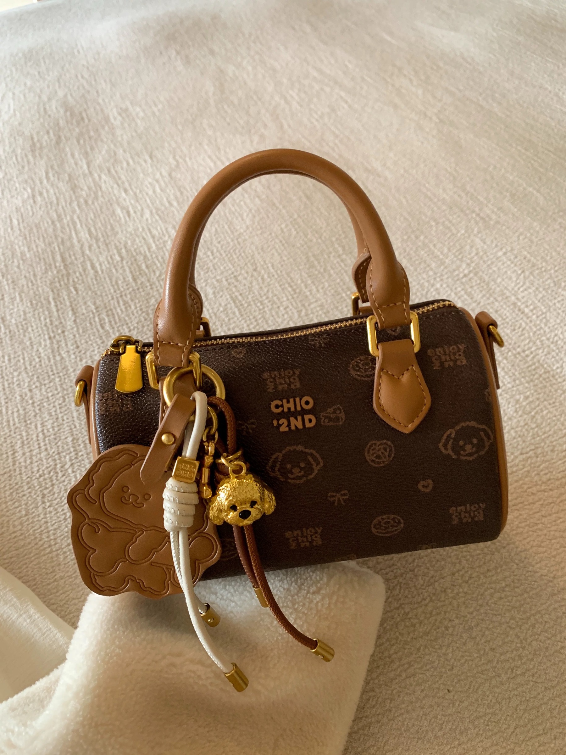 Chio' 2nd collection – Byoote.co Chio' 2nd collection – Byoote.co