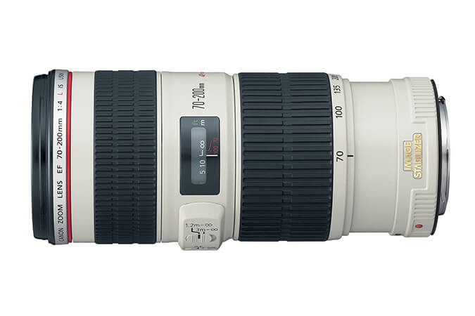 EF 70-200mm f_4L IS USM 1.jpg