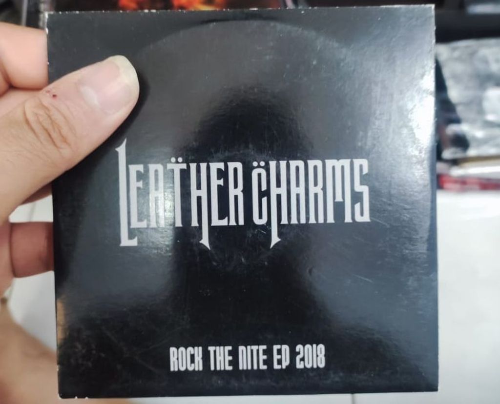 LEATHER CHARMS Rock The Night EP CD