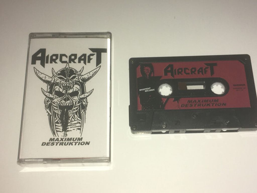 AIRCRAFT Maximum Destruktion CASSETTE TAPE