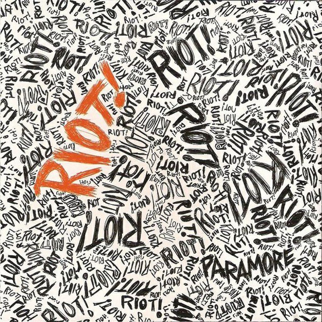 Paramore ‎– Riot! CD.jpg