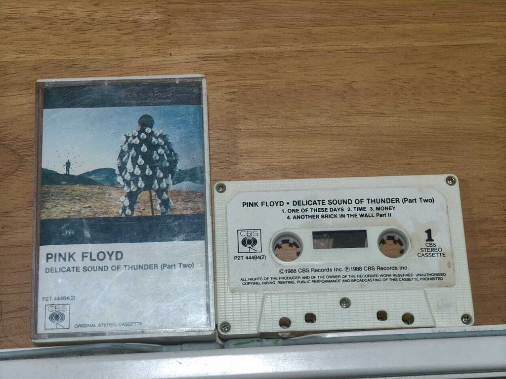 PINK FLOYD Delicate Sound Of Thunder (Part Two) CASSETTE TAPE