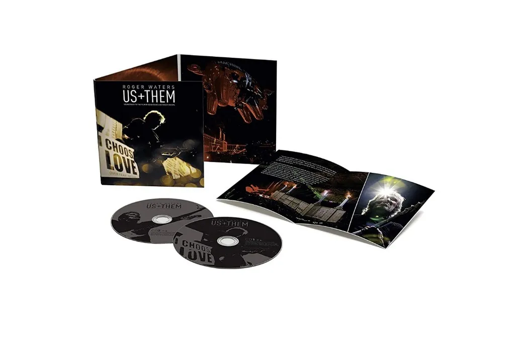 ROGER WATER Us + Them 2CD.jpg