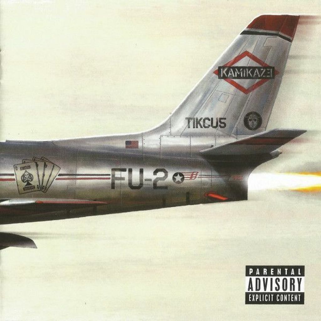 EMINEM Kamikaze CD.jpg