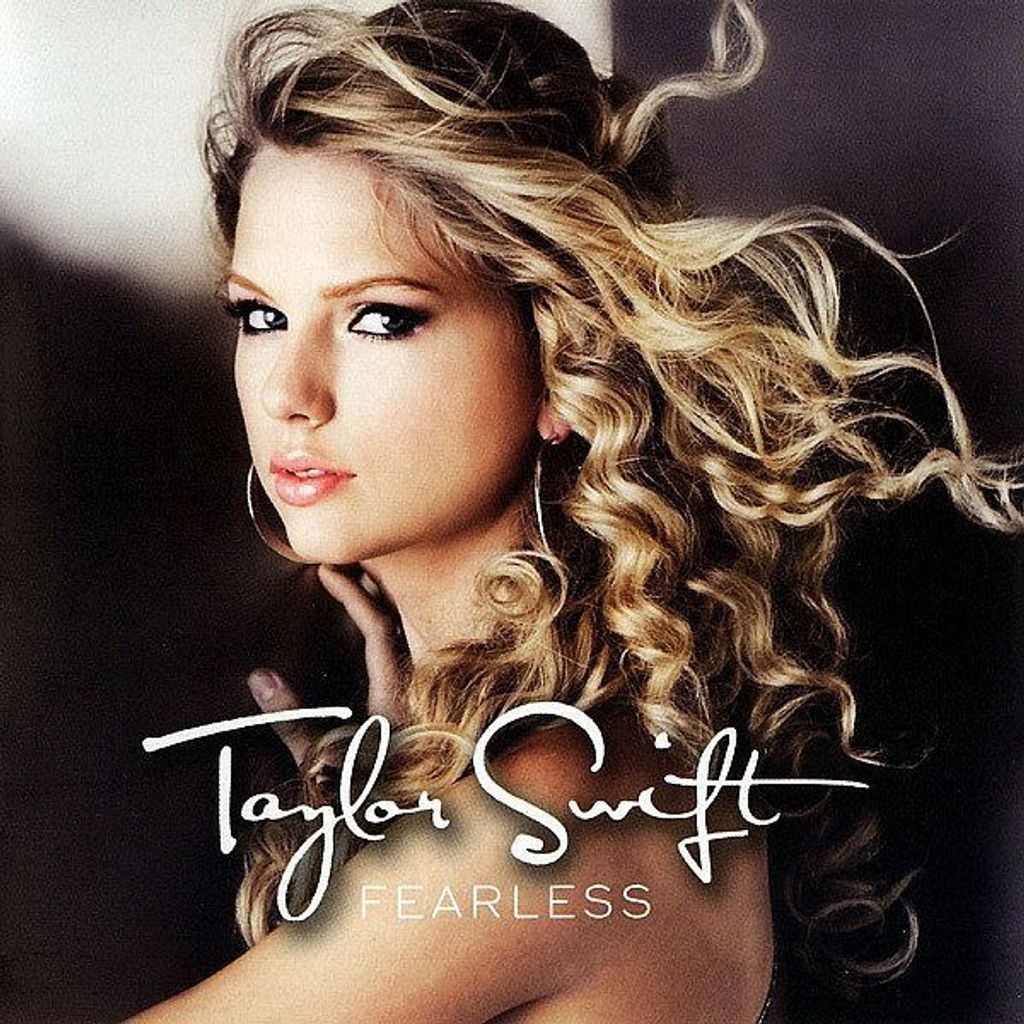 (Used) TAYLOR SWIFT Fearless CD