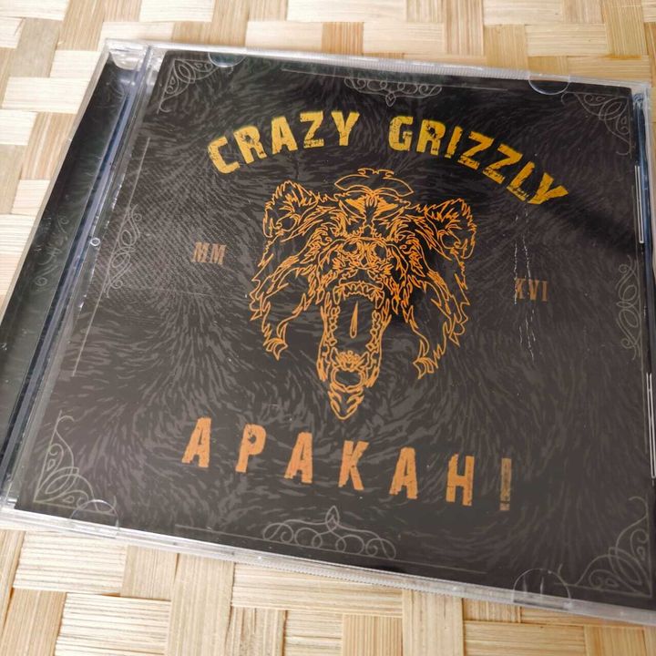 CRAZY GRIZZLY Apakah! CD