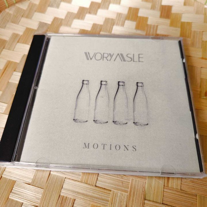 IVORY AISLE Motions CD