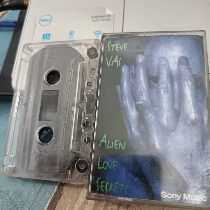 steve vai alien tape