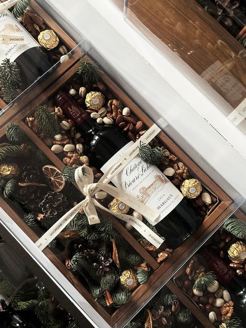 f5e85dd8-b2c3-4ab4-97ff-301abcdb42bd