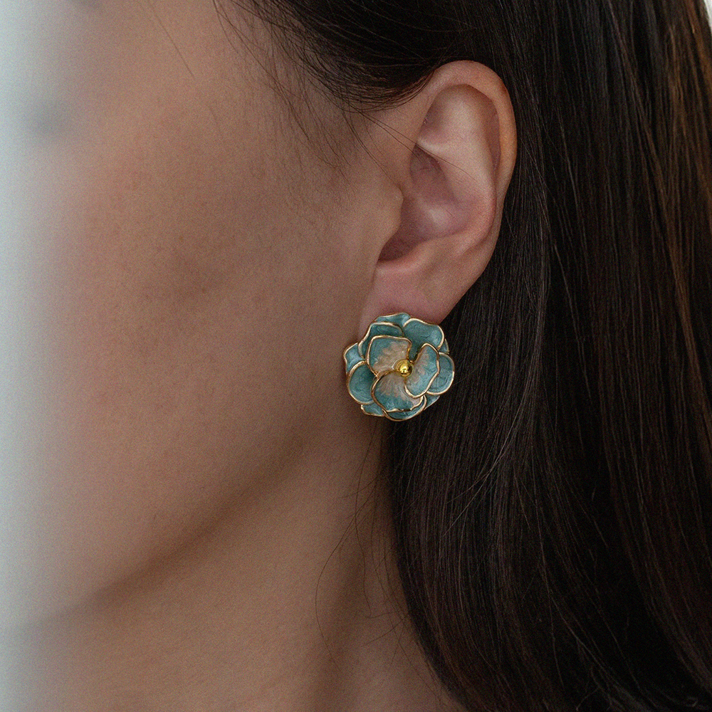 select-lake-green-floral-earrings