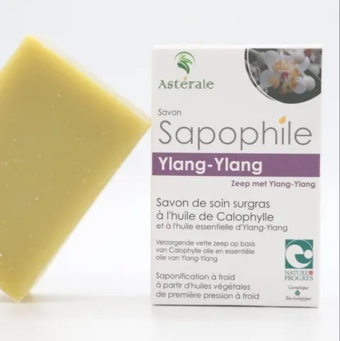 Sapophile à l'Ylang-Ylang