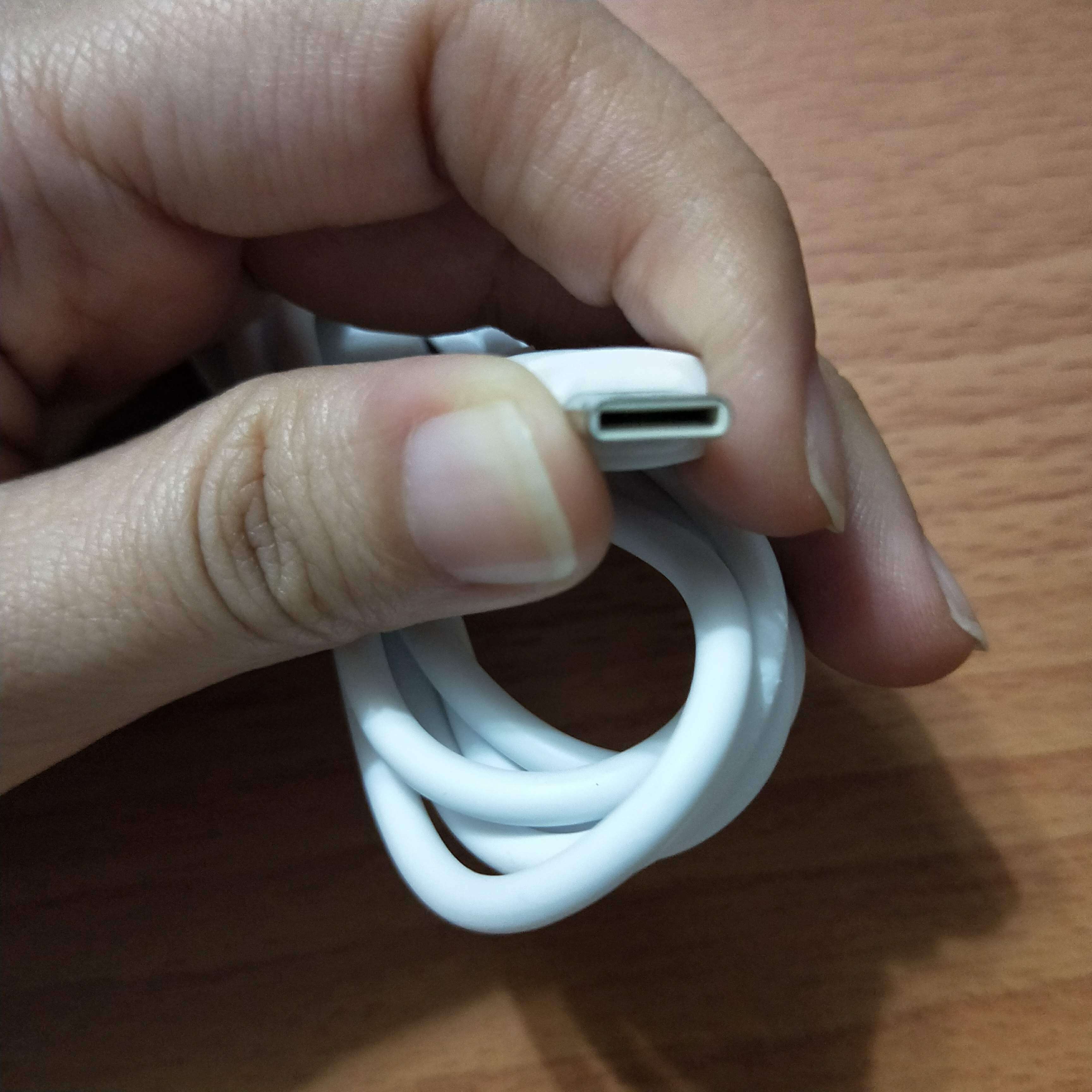 歐妮好物推薦 克洛浦水素水生成器 氫水生成瓶蓋 充電線