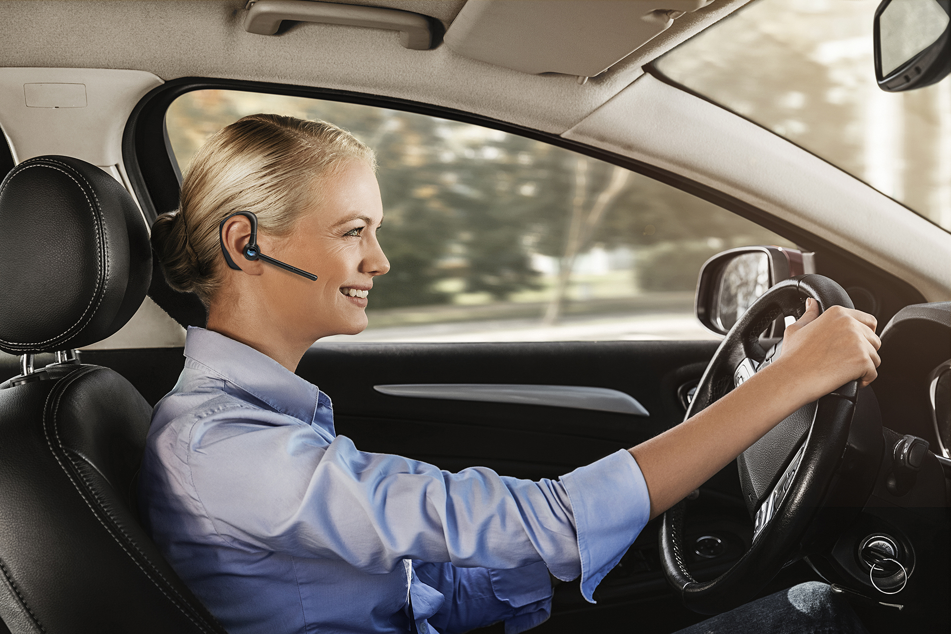 BlueParrott M300-XT Female Driver.jpg