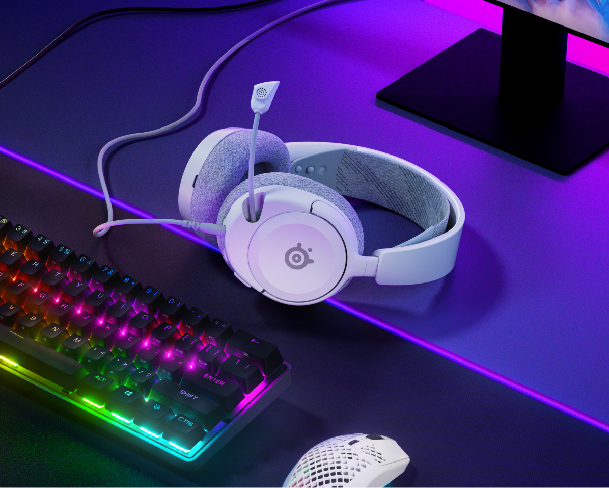 arctis_nova_1_white_pdp_img_buy_01.png__1920x1080_crop-fit_optimize_subsampling-2