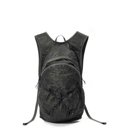 AW26 DROP14_Daypack Obsidian black_2000x2250_01