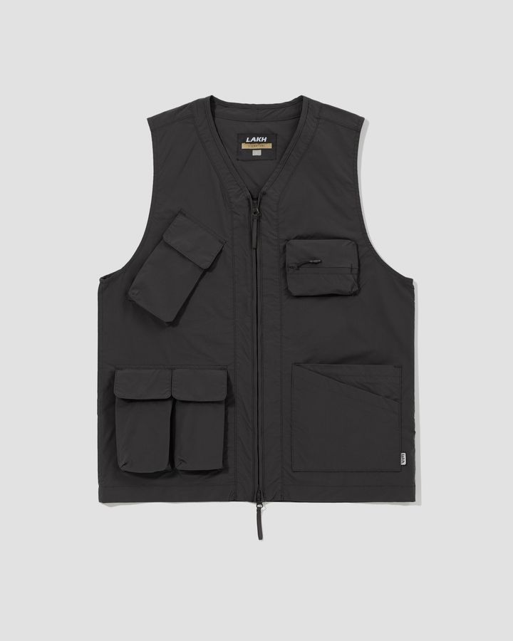 MutiPocketsVest_DarkGrey_1