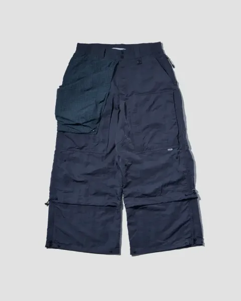ReformedHeli-CrewFlaredPants_Grey_1_2eda9f31-f68e-46f6-b521-70f02b96b1ce_900x