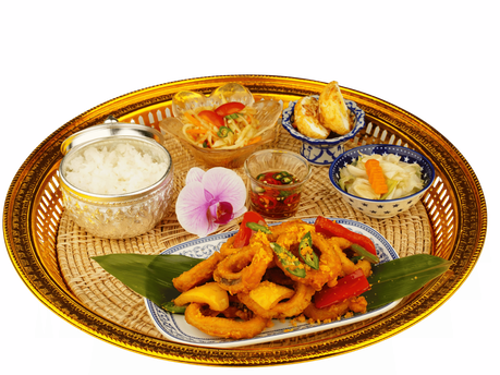 小食泰金沙中卷餐盤