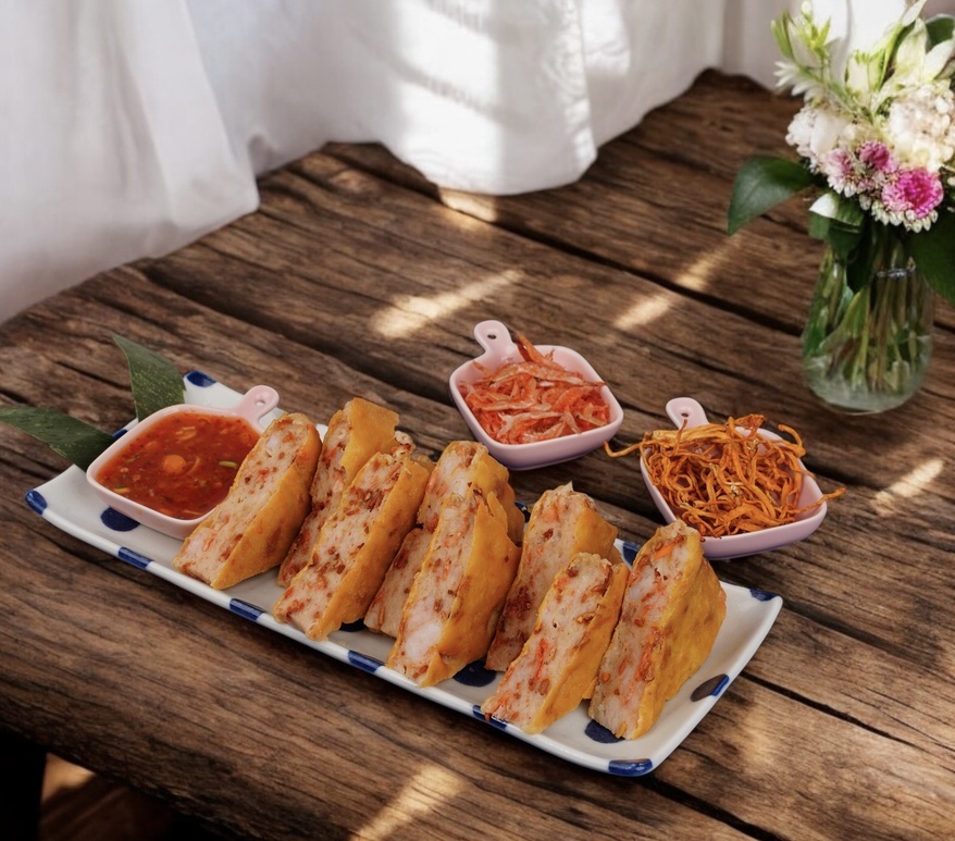 thaideepfriedshrimppancakewithsakurashrimp-alacarte