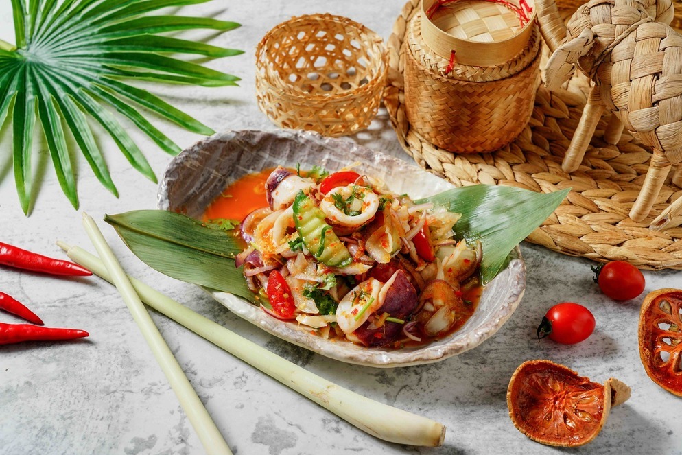 thaisquidsaladwithchililemonsauce-alacarte