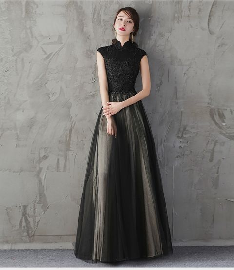 DINNER GOWN 991.jpg