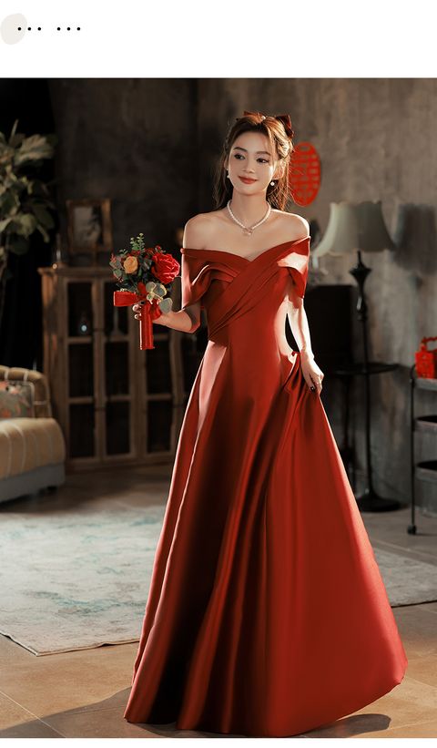 dinner gown 1375