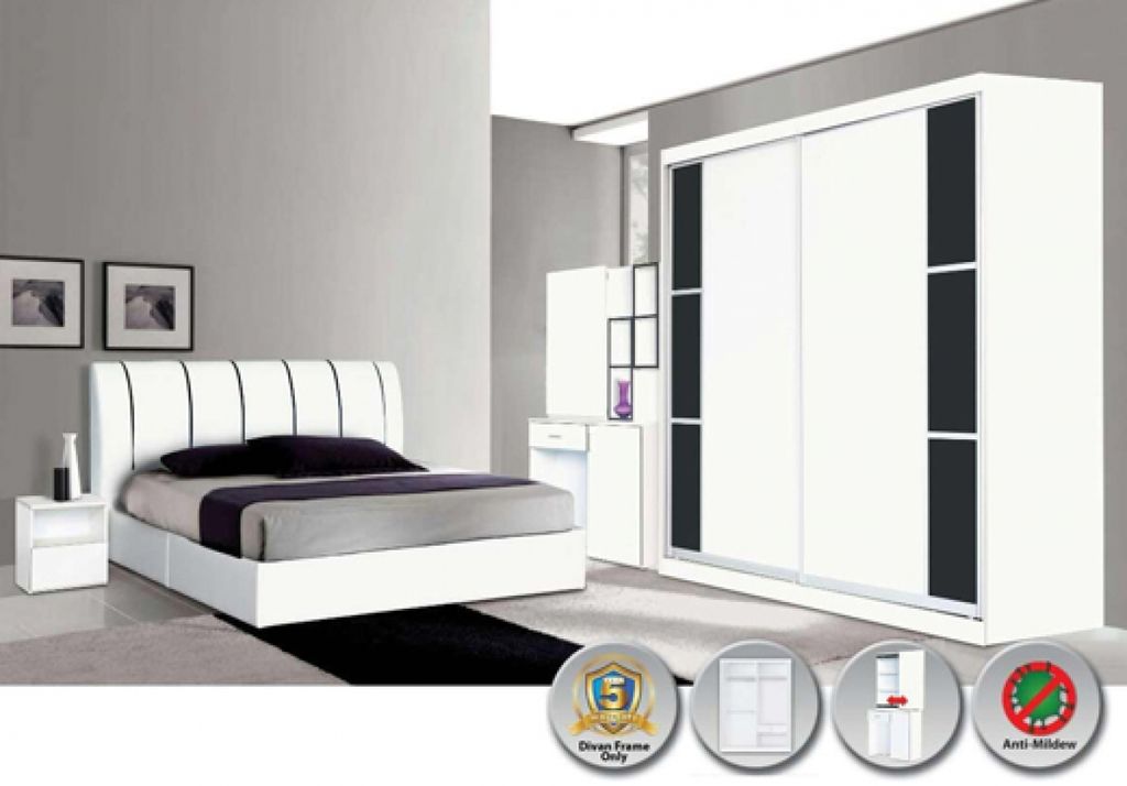 1487429392_2586803_z